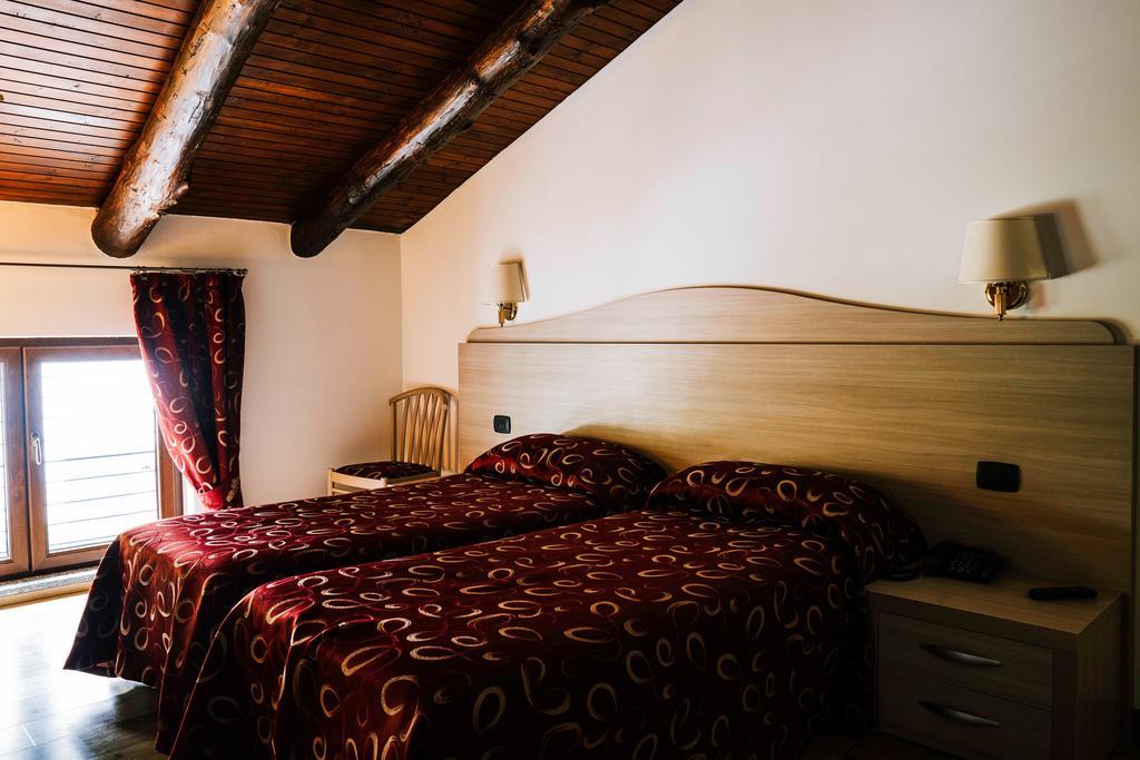 Agriturismo Cascina Del Vai Cairo Montenotte Exteriér fotografie